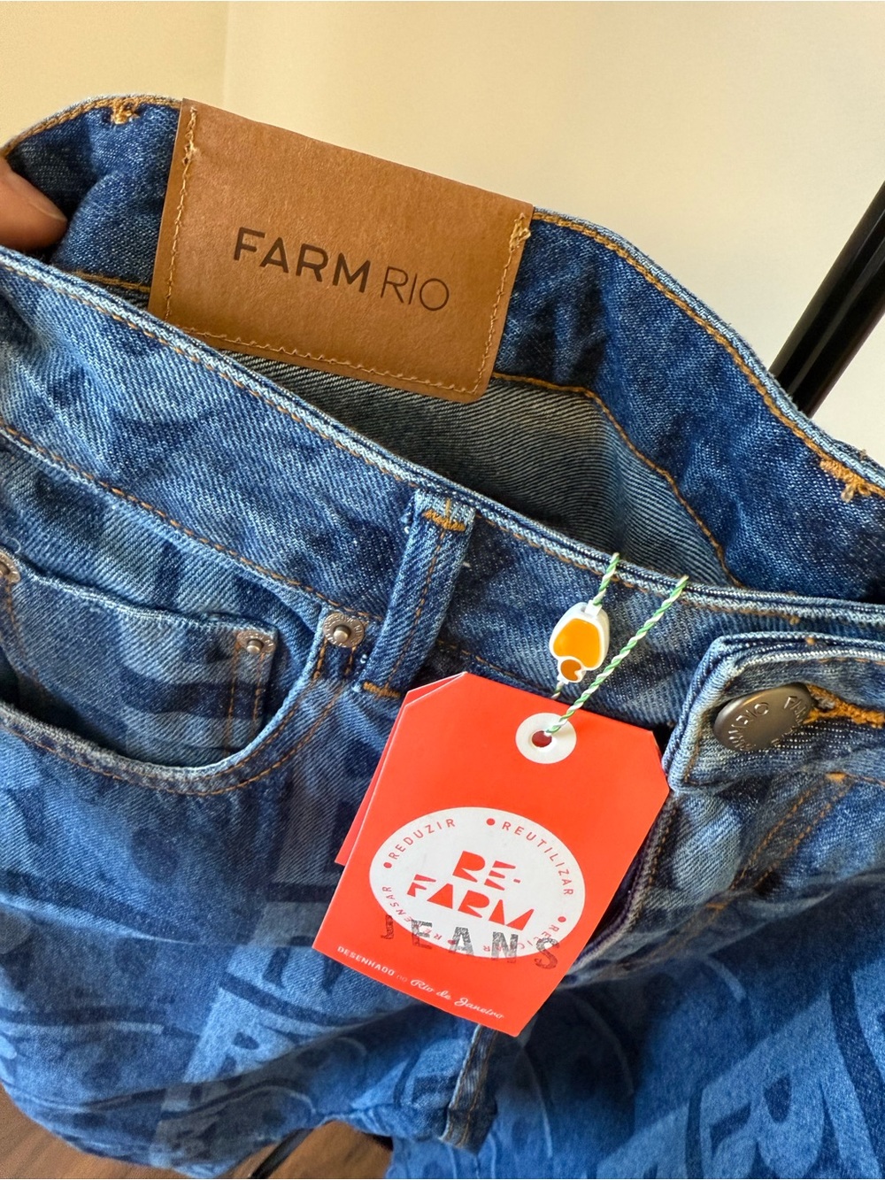FARM Rio Blue Logo-Block Relaxed Barrel Jeans - Picture 2 of 5